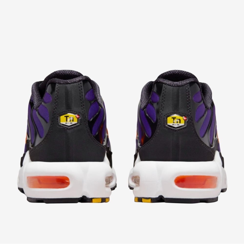 Nike Air Max Plus
Men's - Picture 4 of 6